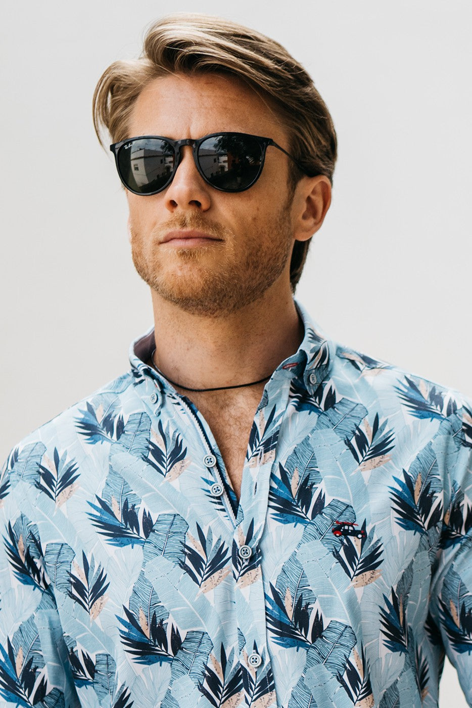 Camisa hojas de palma azules regular fit