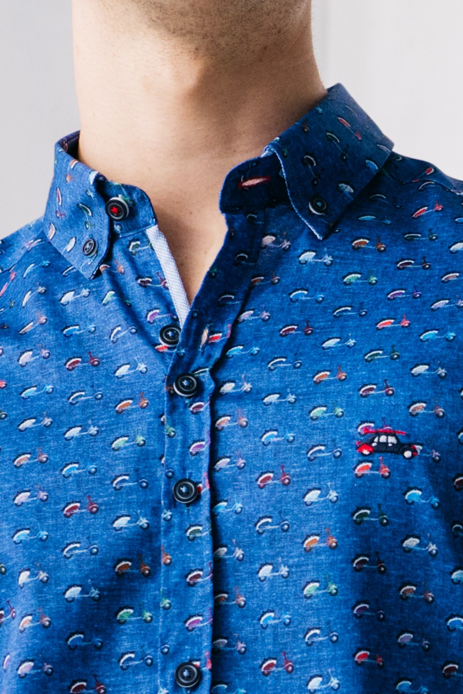 Camisa hombre regular fit mini vespas