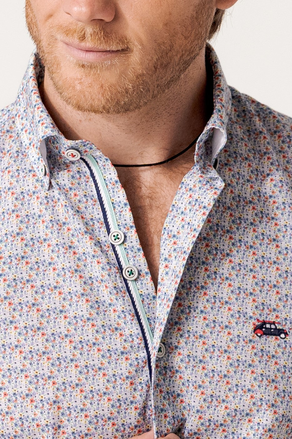 Camisa hombre regular fit estampado liberty flores multicolor