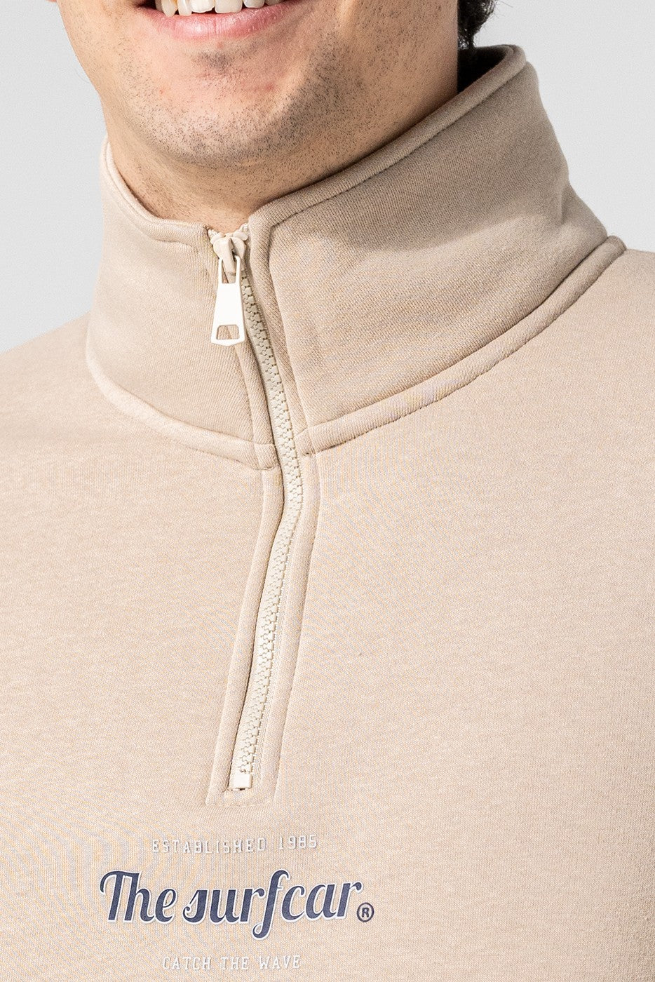 Sudadera hombre cuello cremallera beige