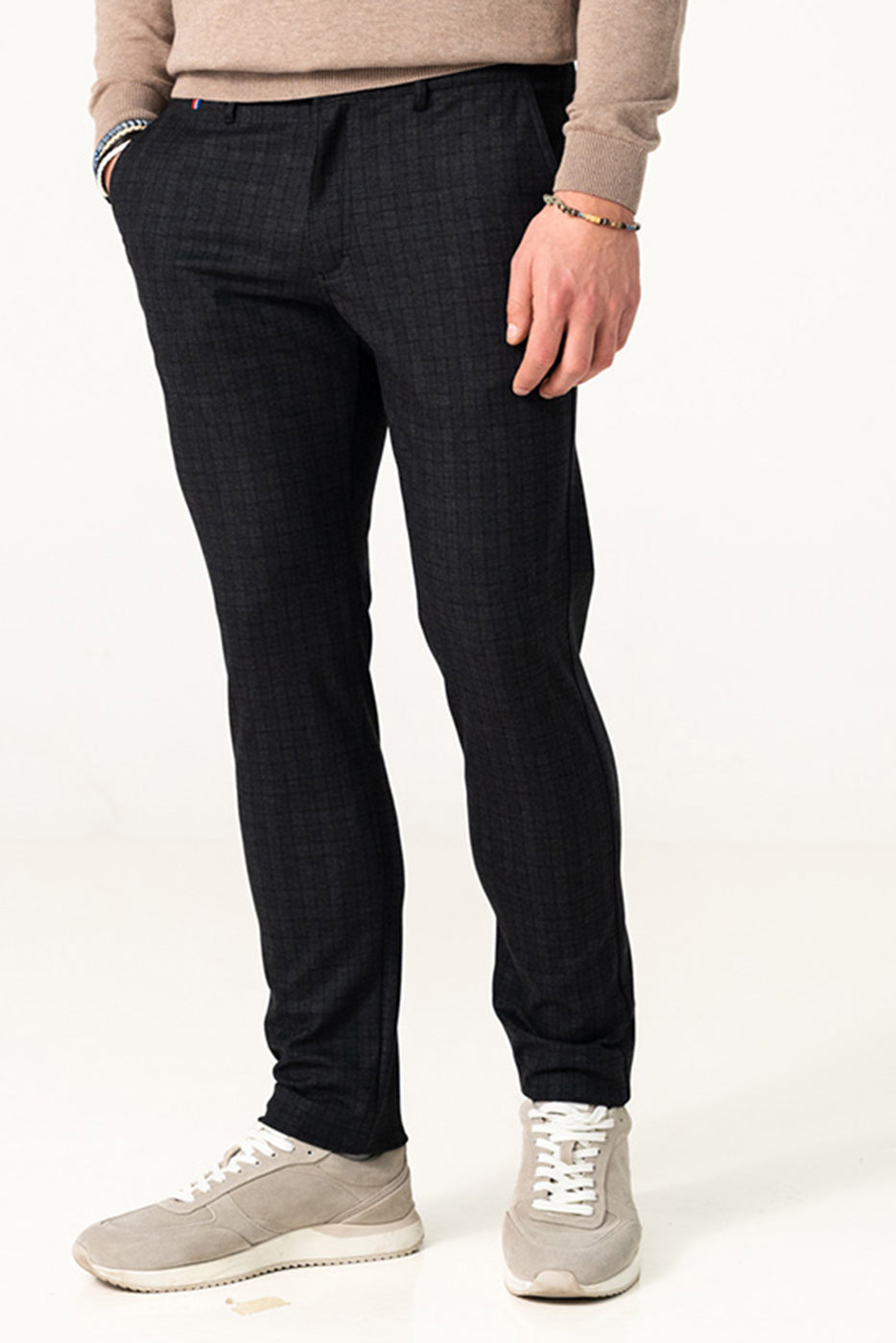 Pantalón cuadros gris marengo hombre